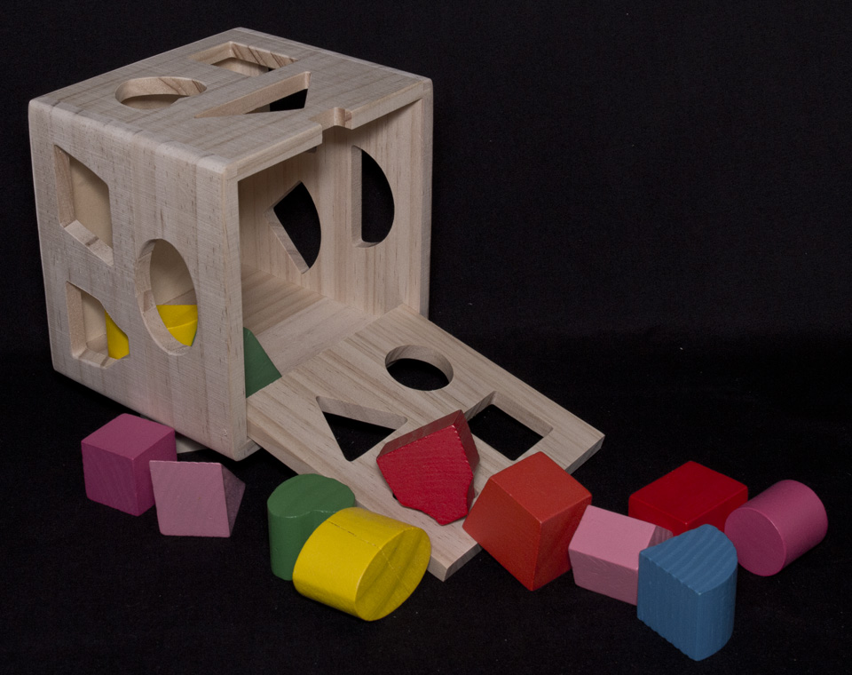 Wooden Box with Shapes Matching Game_72