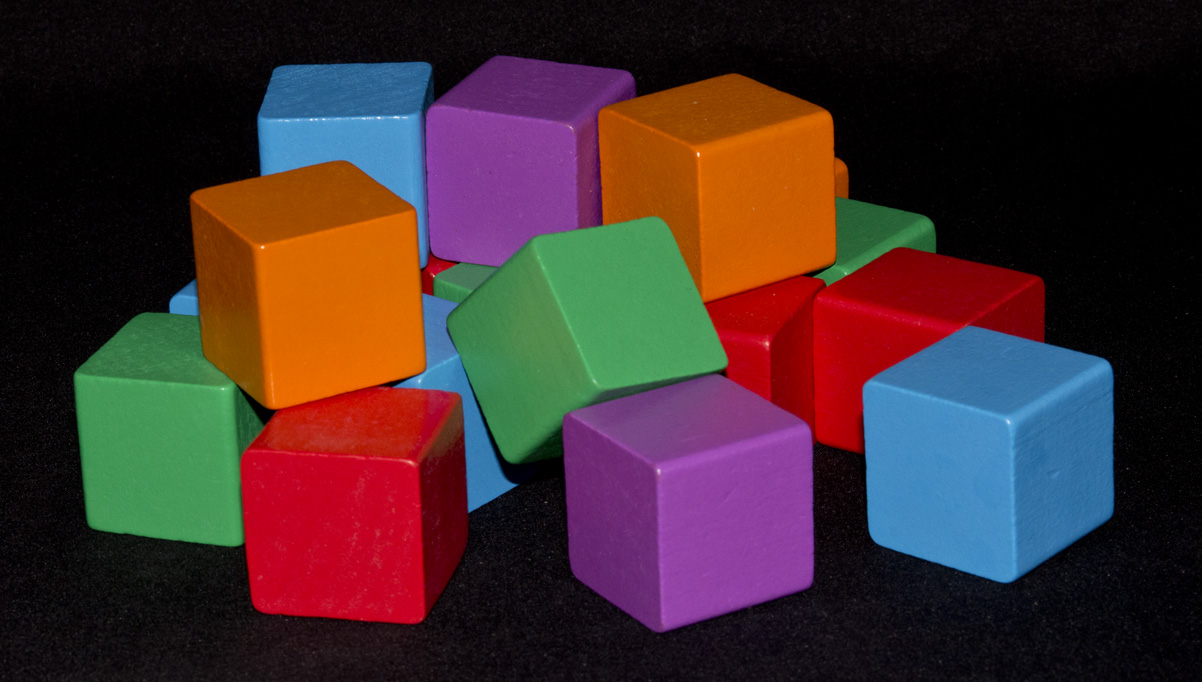 Wooden Coloured Cubes_72